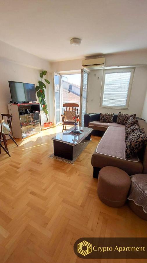 Crypto Apartment Skopje Exterior foto